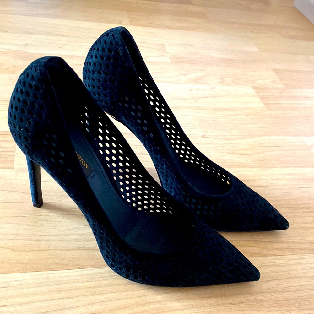 Louis Vuitton Black Perforated Suede Eyeline Pumps Size 38.5 EU